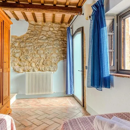 Κατάλυμα σε φάρμα Verniano Five With Panoramic Pool *