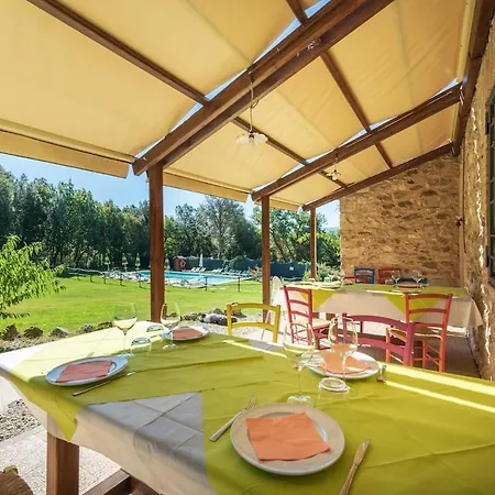Verniano Five With Panoramic Pool