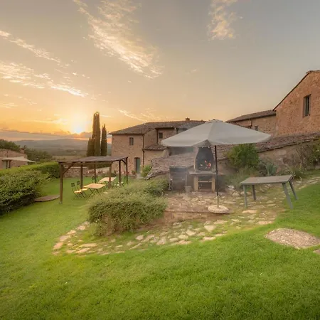 Verniano Five With Panoramic Pool